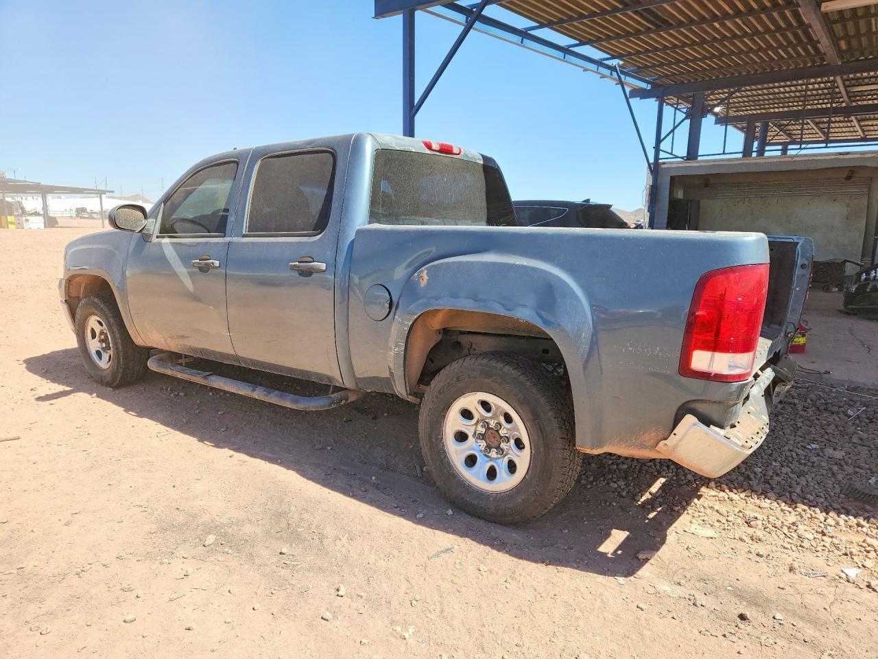 2007 GMC Sierra - Фото 2