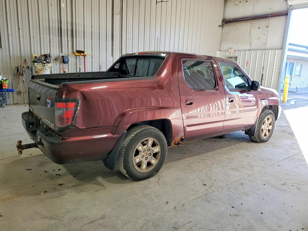 2012 Honda Ridgeline Rts - Image 3