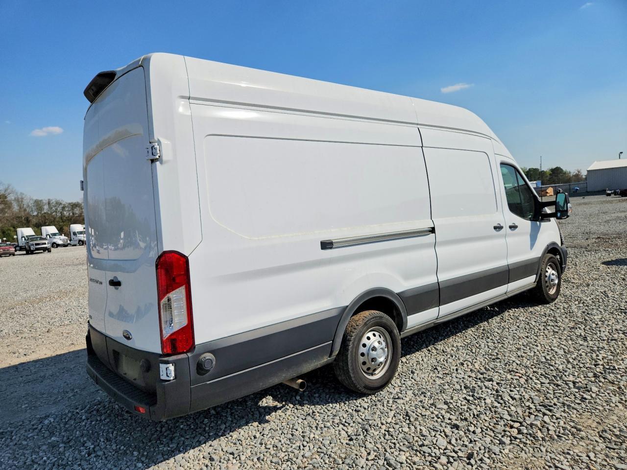 2023 Ford Transit T-350 - Фото 3
