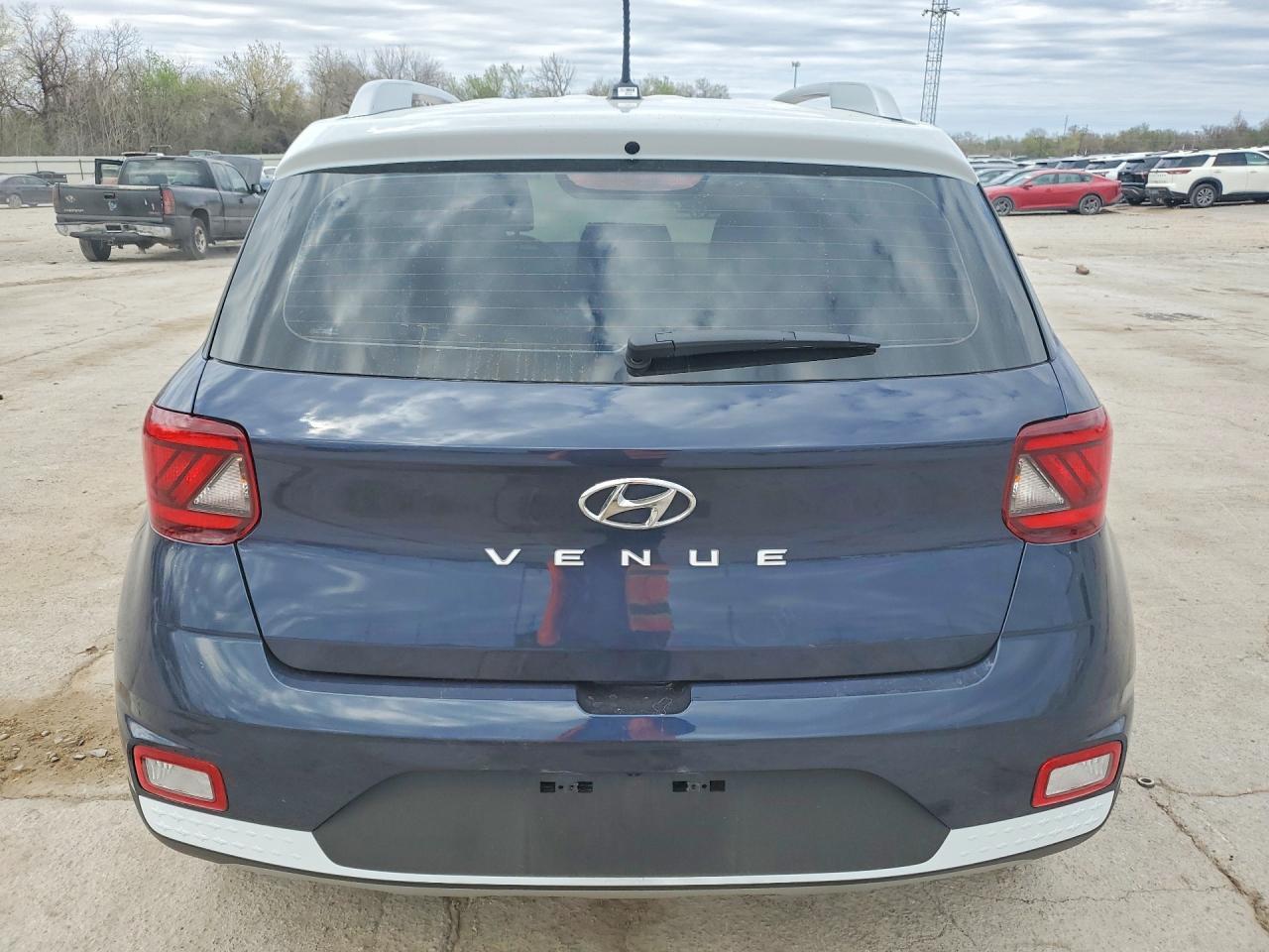 2026 Hyundai Venue Sel - Фото 6