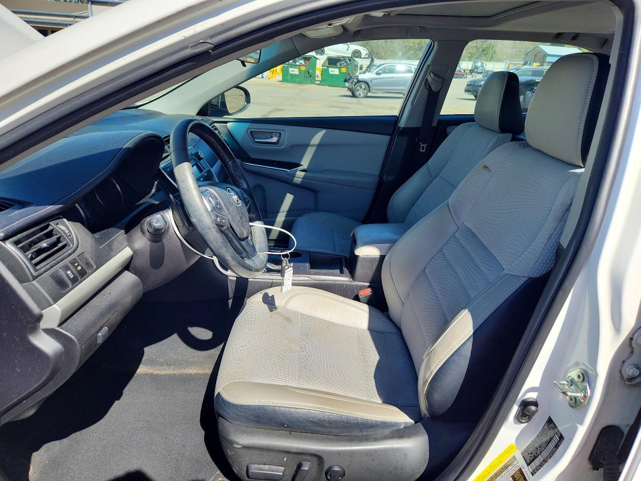 2016 Toyota Camry Se - Image 7