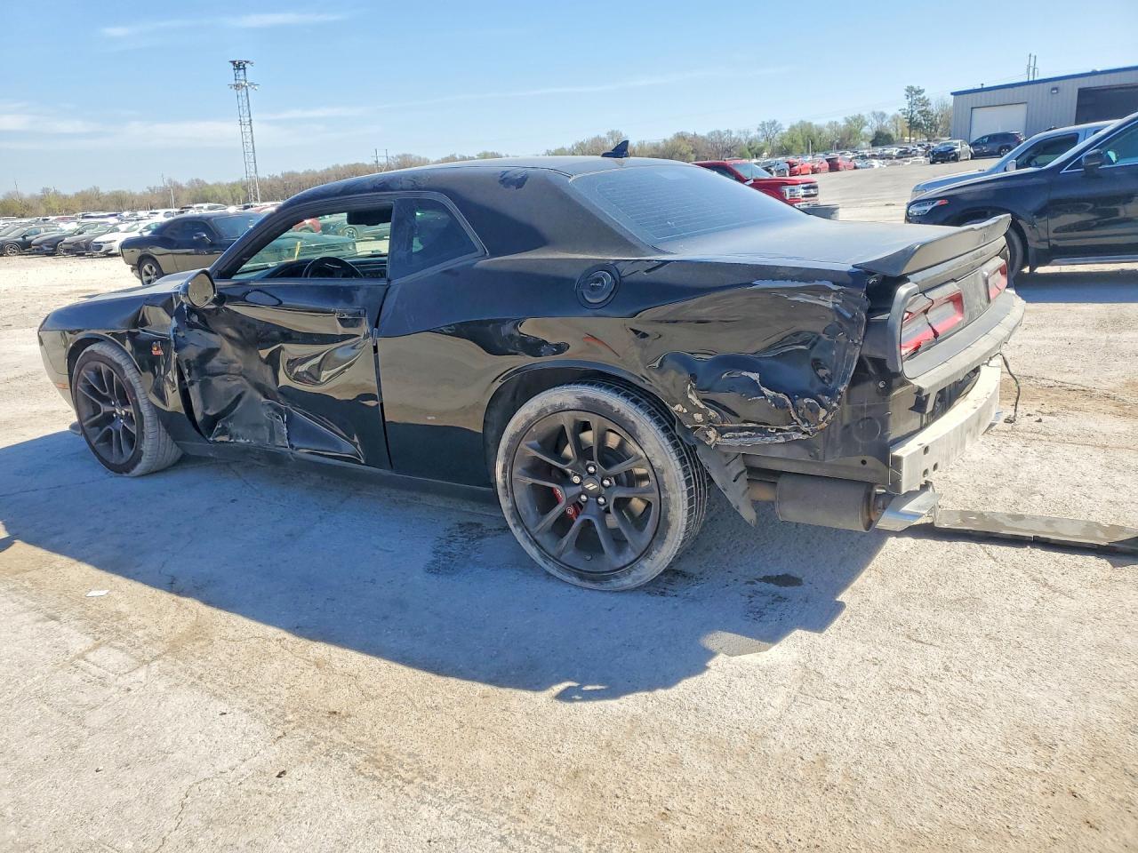 2021 Dodge Challenger R - Фото 2