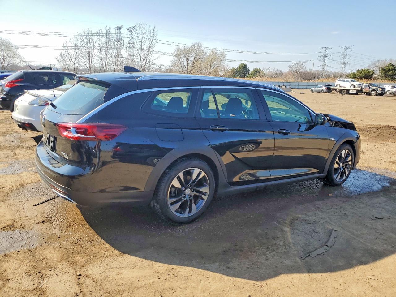 2018 Buick Regal Tourx Preferred - Фото 3
