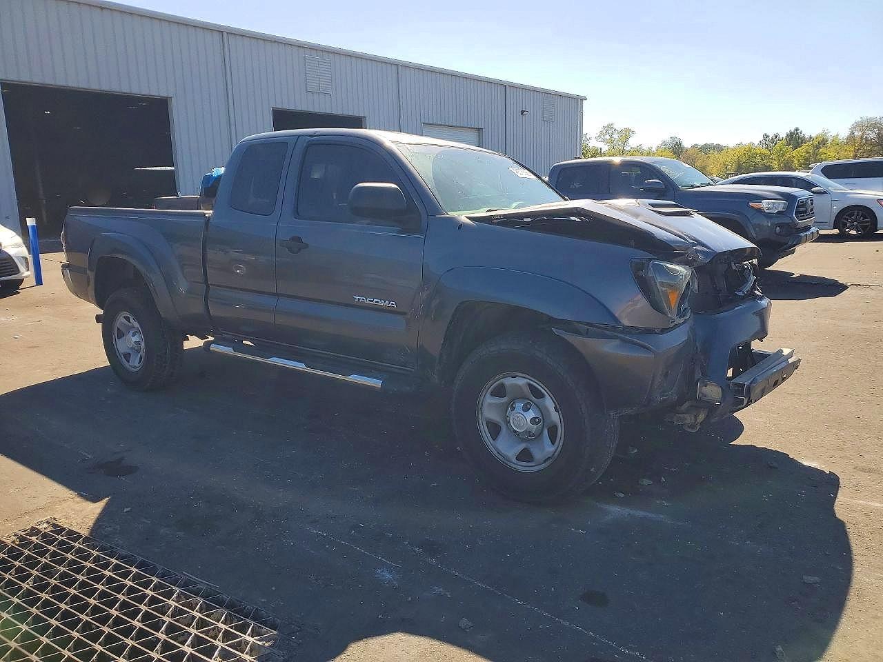 2013 Toyota Tacoma Prerunner - Фото 4