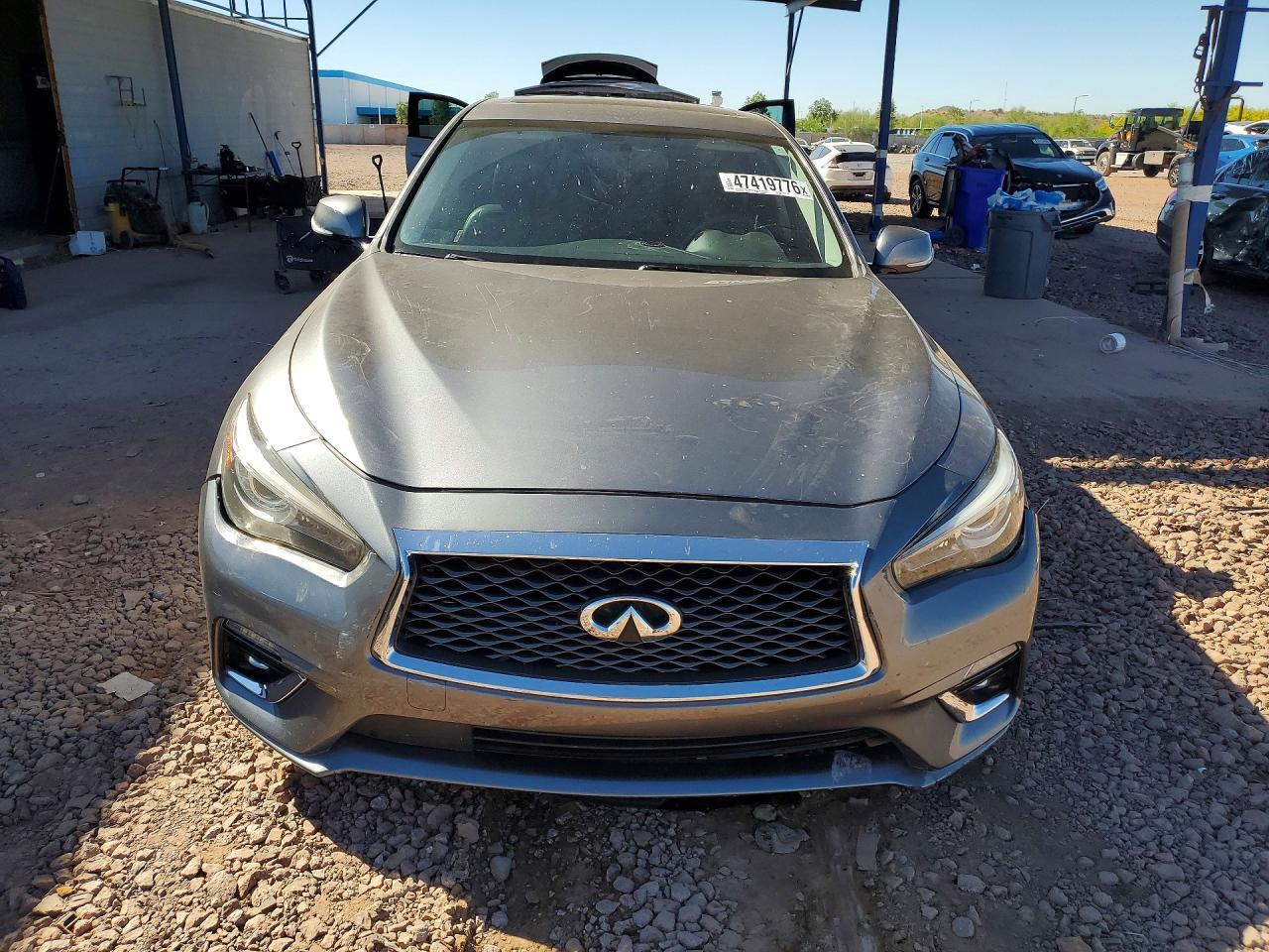 2019 Infiniti Q50 3.0T Luxe - Фото 5