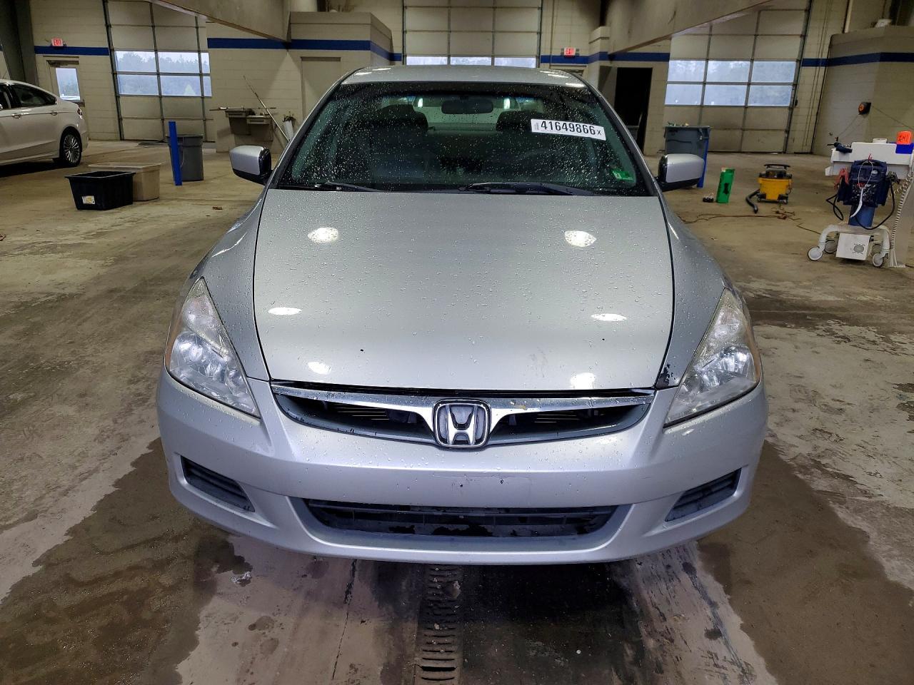2007 Honda Accord - Image 5