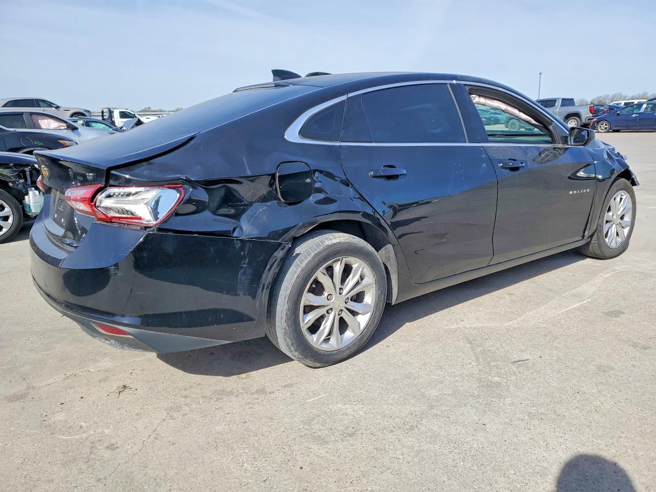 2020 Chevrolet Malibu Lt - Image 3