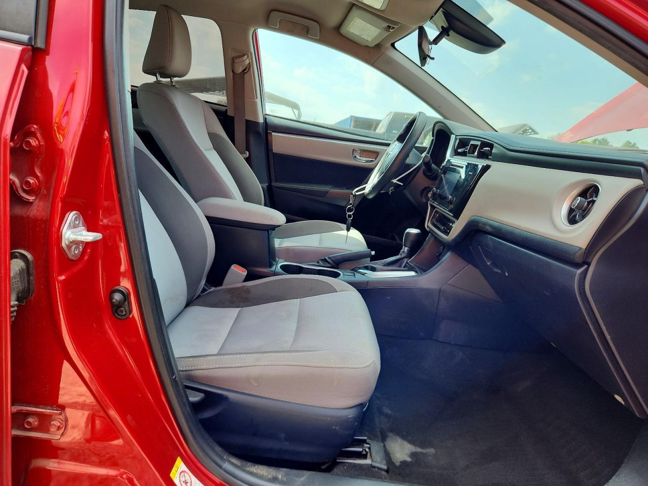 2017 Toyota Corolla Le - Фото 7