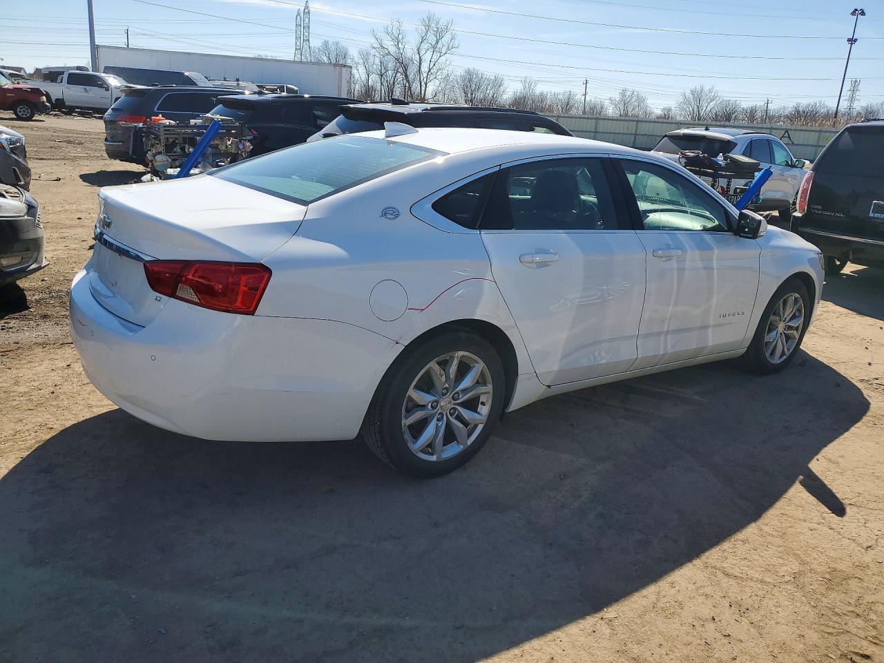 2017 Chevrolet Impala Lt - Фото 3
