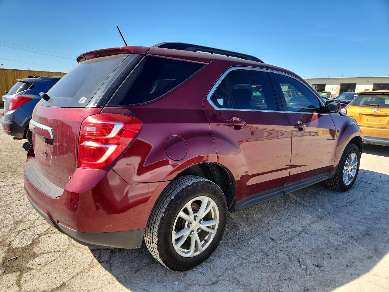 2017 Chevrolet Equinox - Фото 3