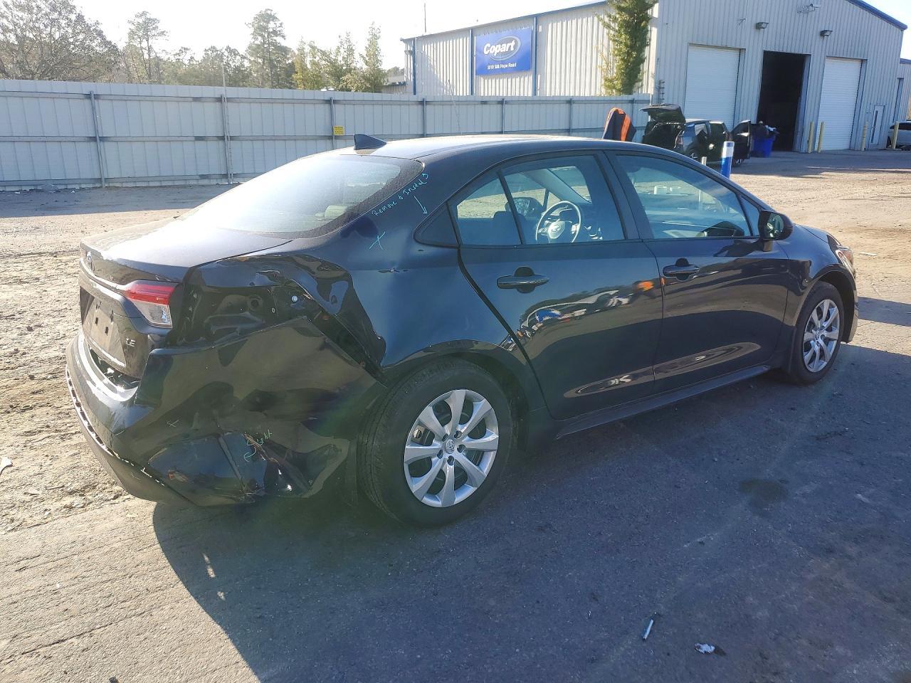 2026 Toyota Corolla Le - Фото 3