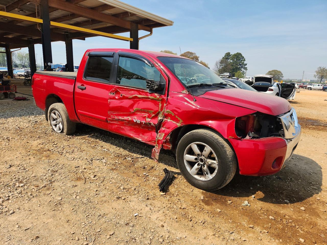 2011 Nissan Titan S - Фото 4