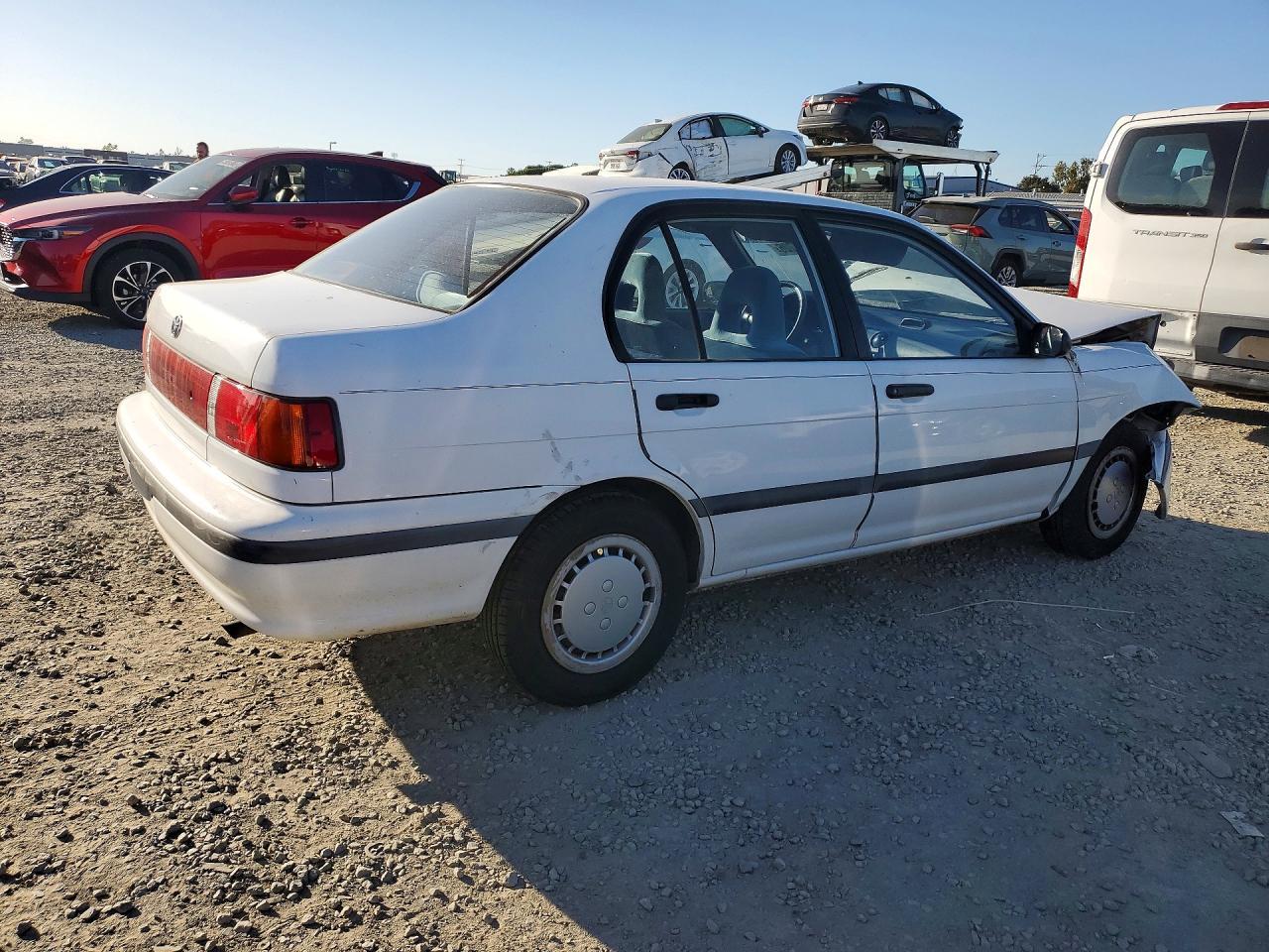 1992 Toyota Tercel Le - Image 3