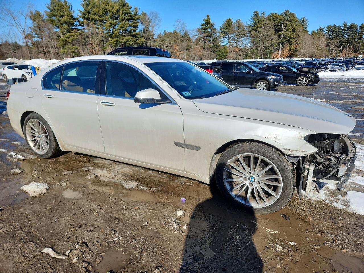 2013 BMW 750 Xi - Фото 4