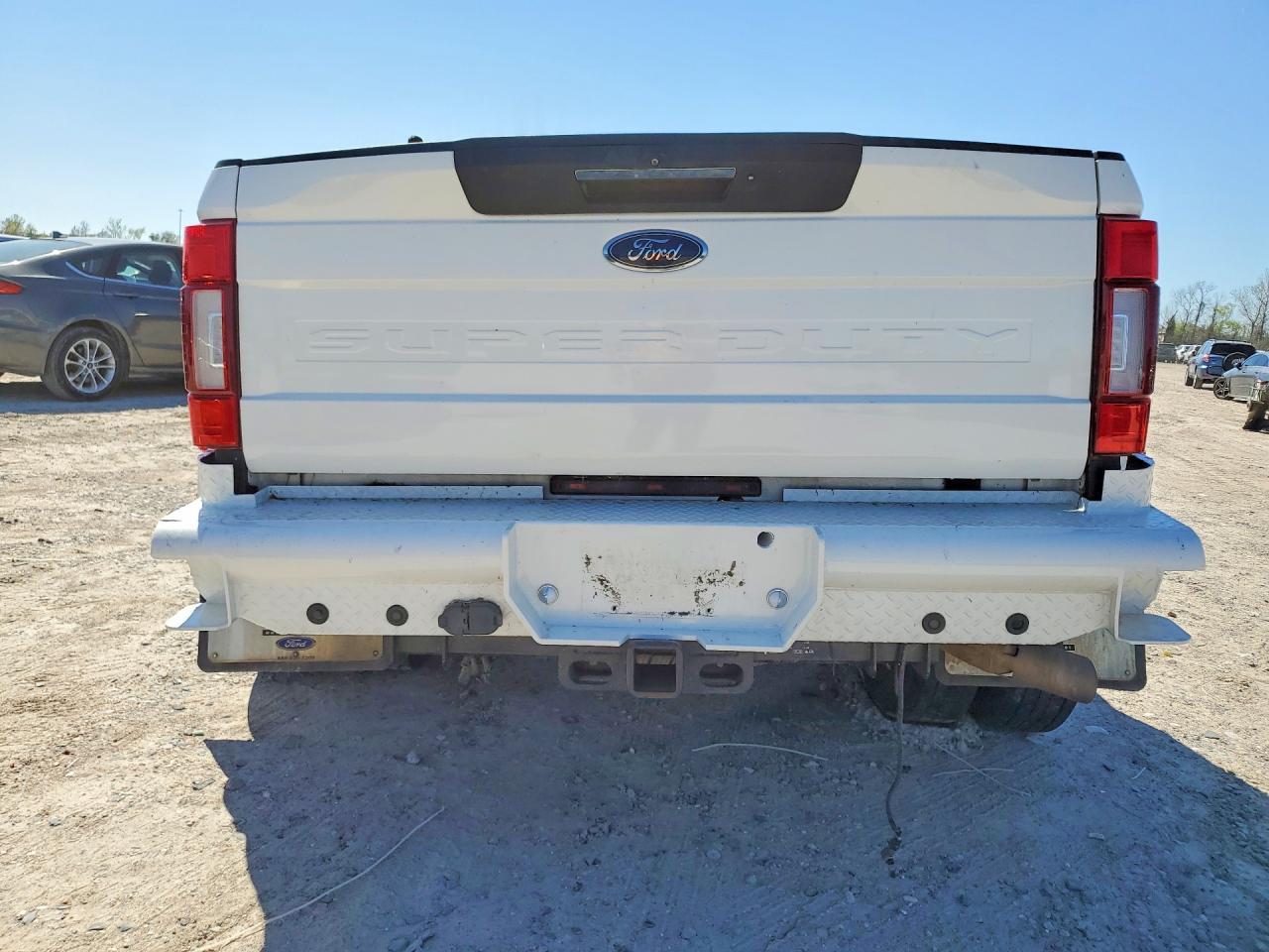 2021 Ford F350 Super Duty - Image 6