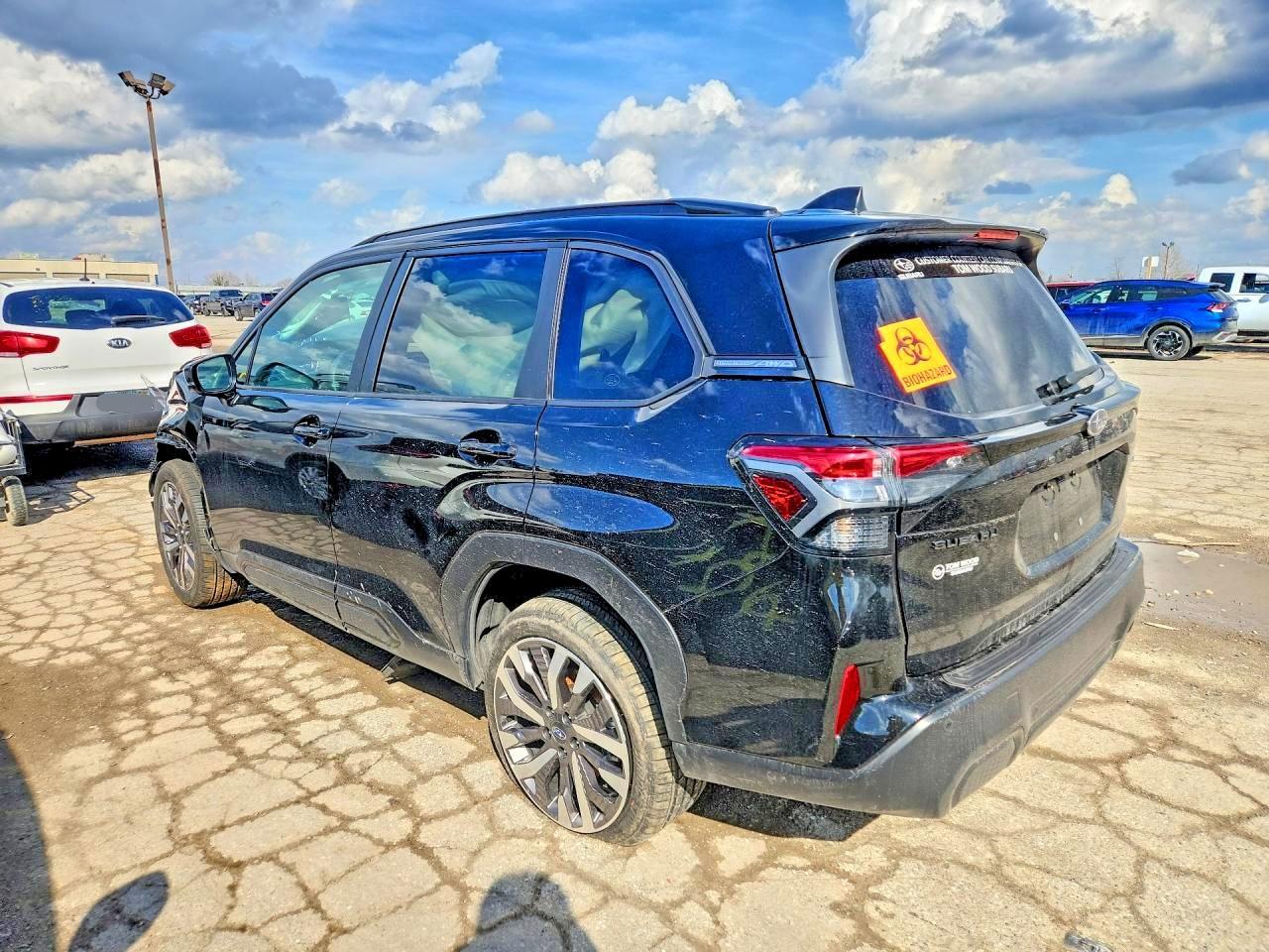 2026 Subaru Forester Touring - Фото 2