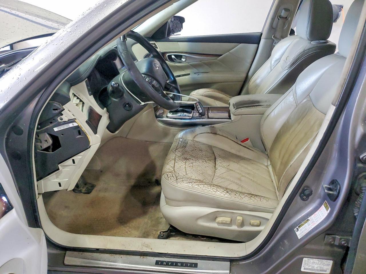 2011 Infiniti M37 X - Image 7