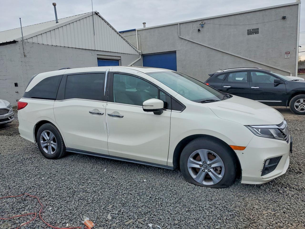 2019 Honda Odyssey Exl - Image 4