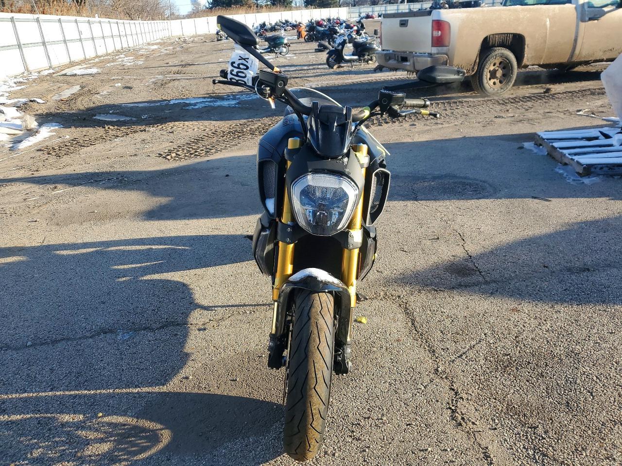 2022 Ducati Diavel 1260 S - Фото 2