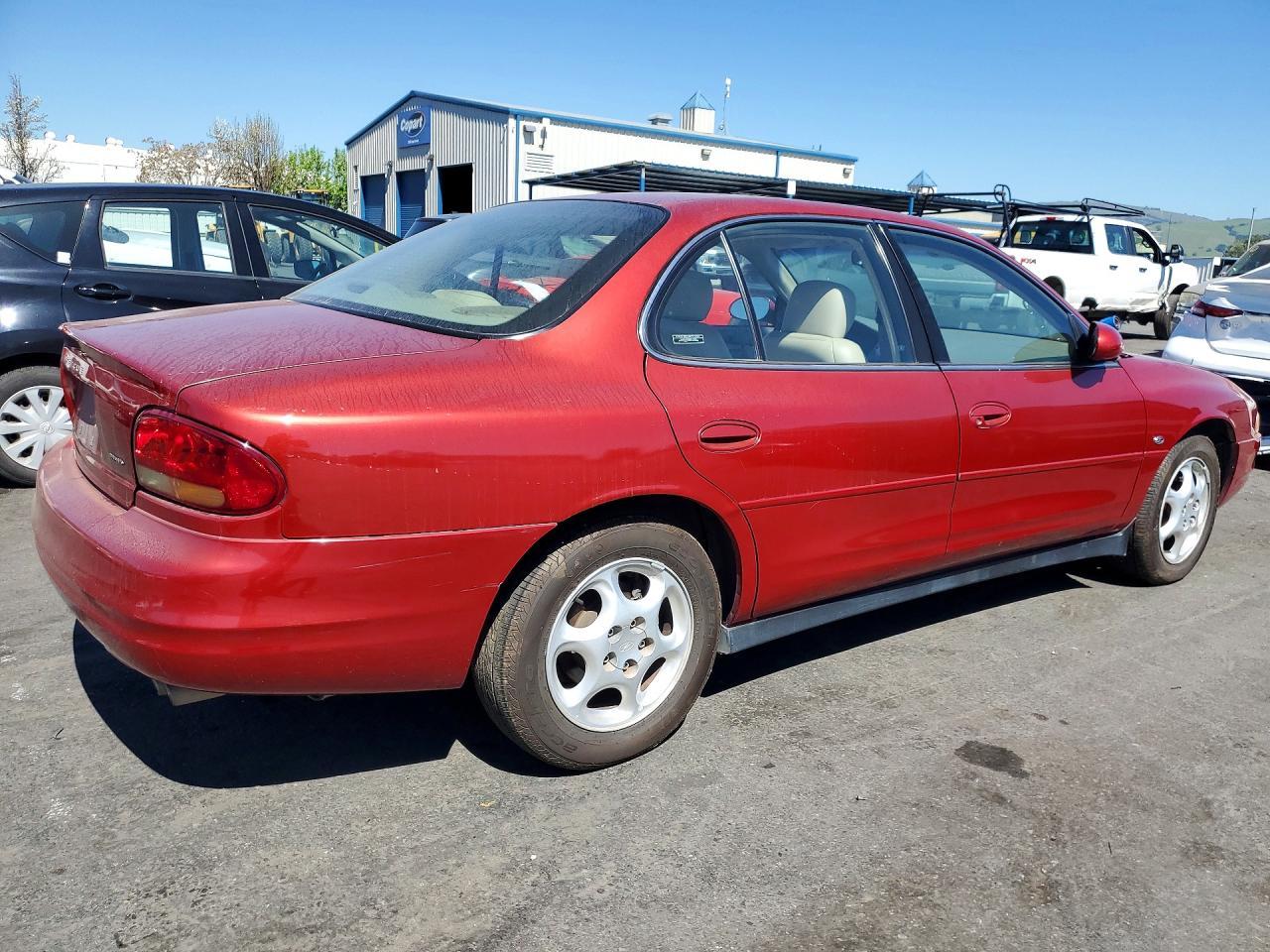 1999 Oldsmobile Intrigue Gl - Image 3