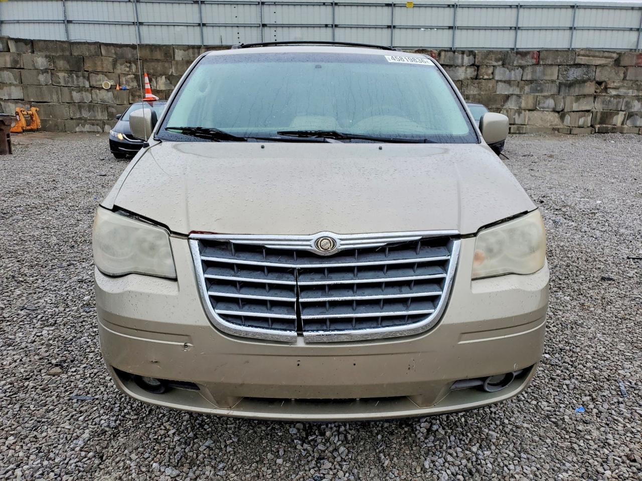 2008 Chrysler Town & Country Touring - Фото 5