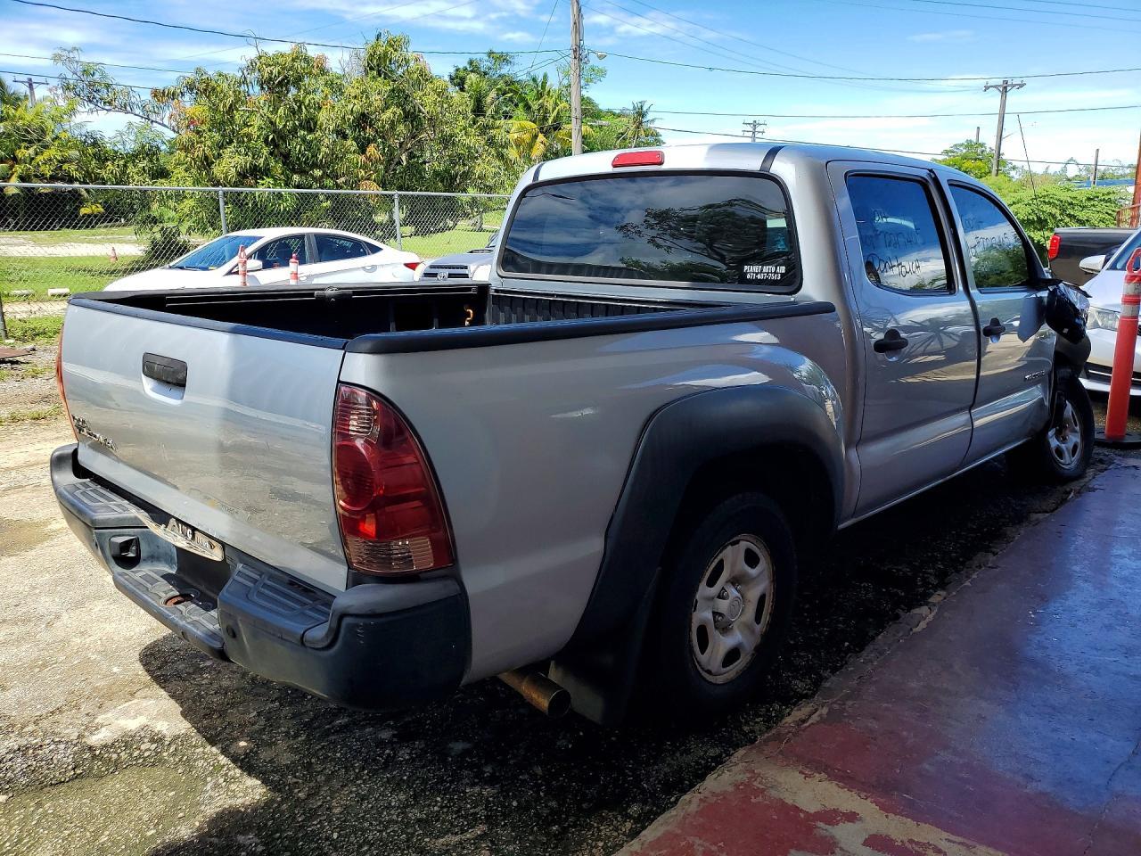 2012 Toyota Tacoma Double Cab - Фото 3