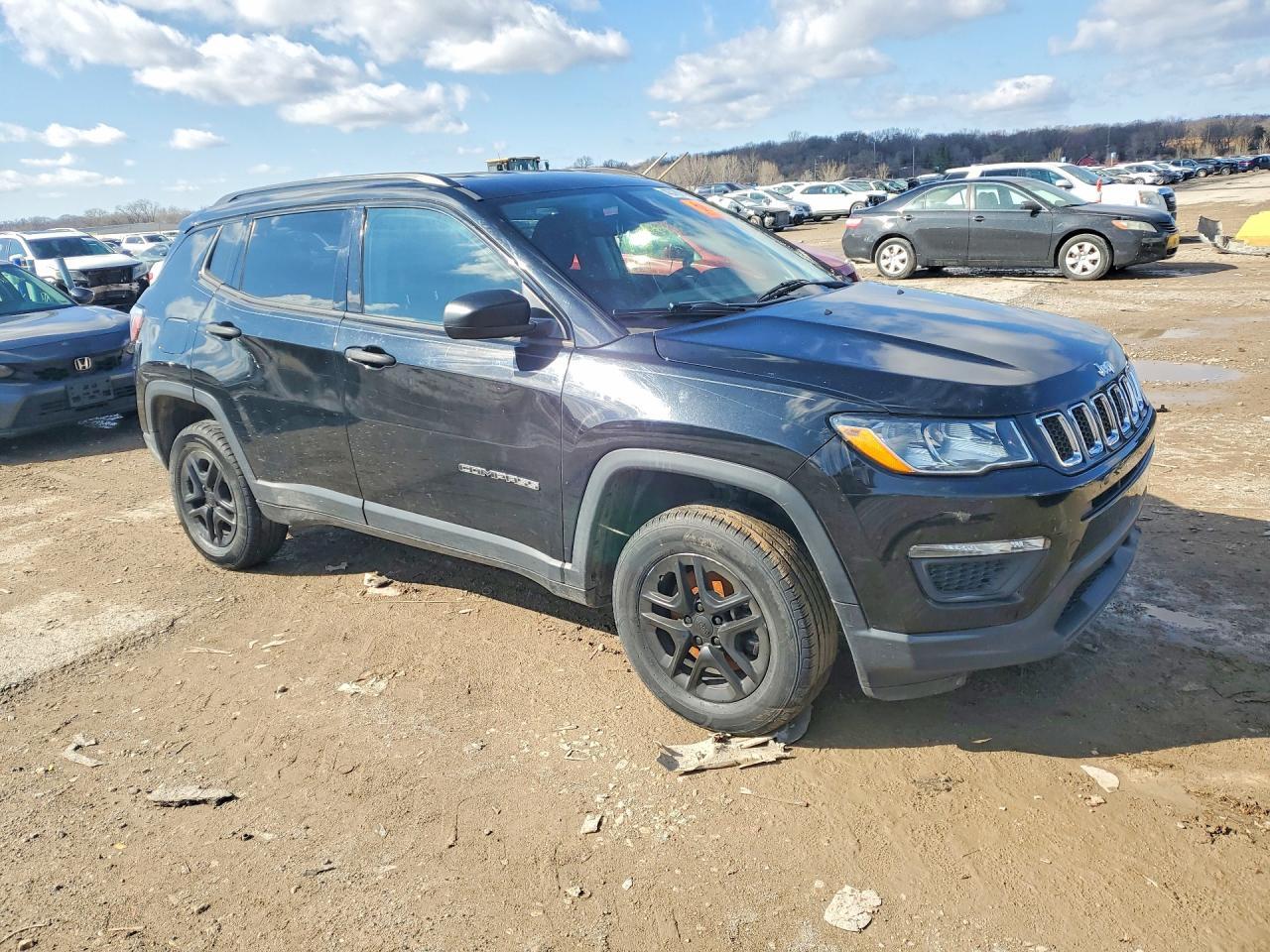 2018 Jeep Compass Sport - Image 4