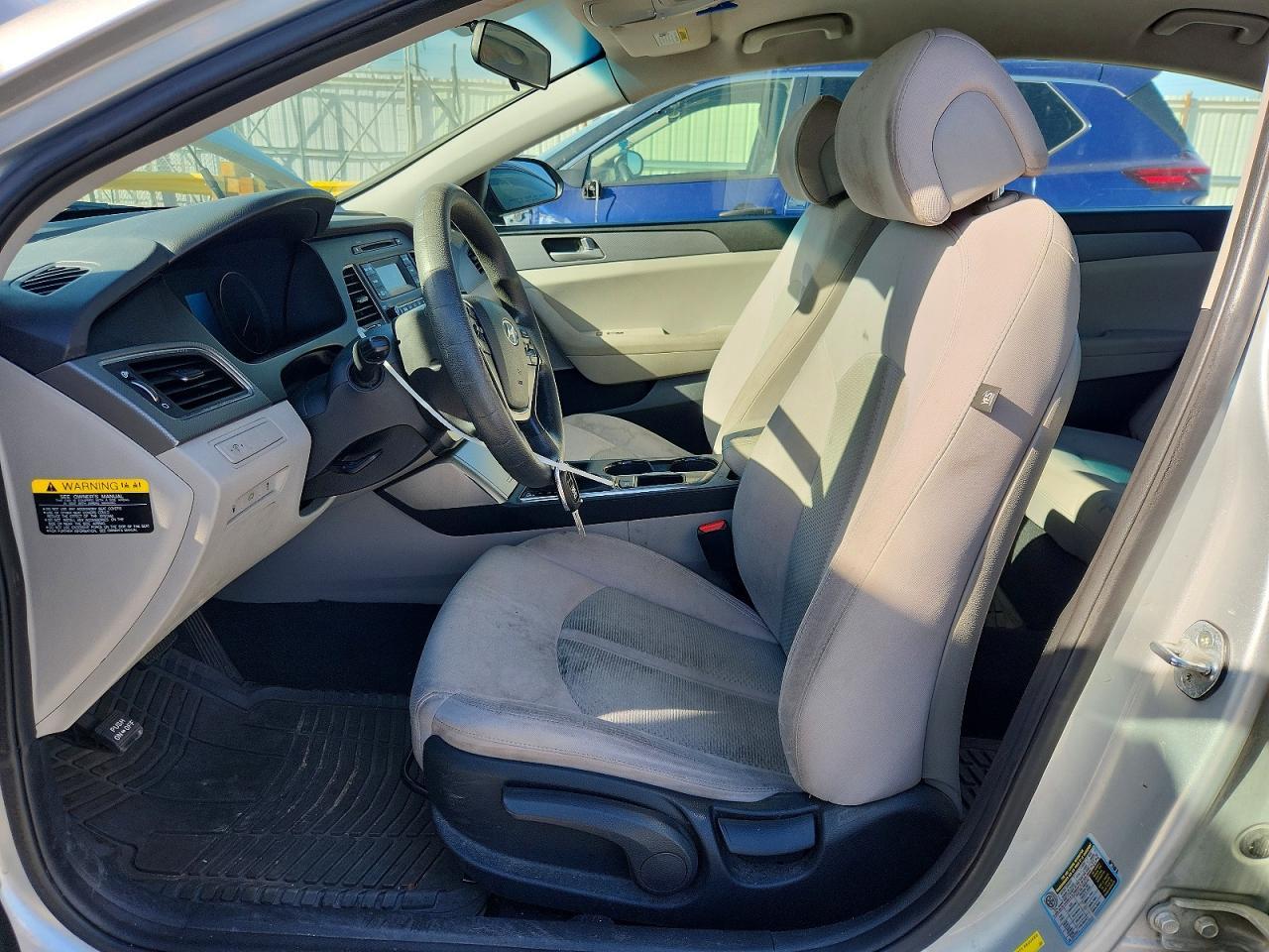 2017 Hyundai Sonata Base - Image 7