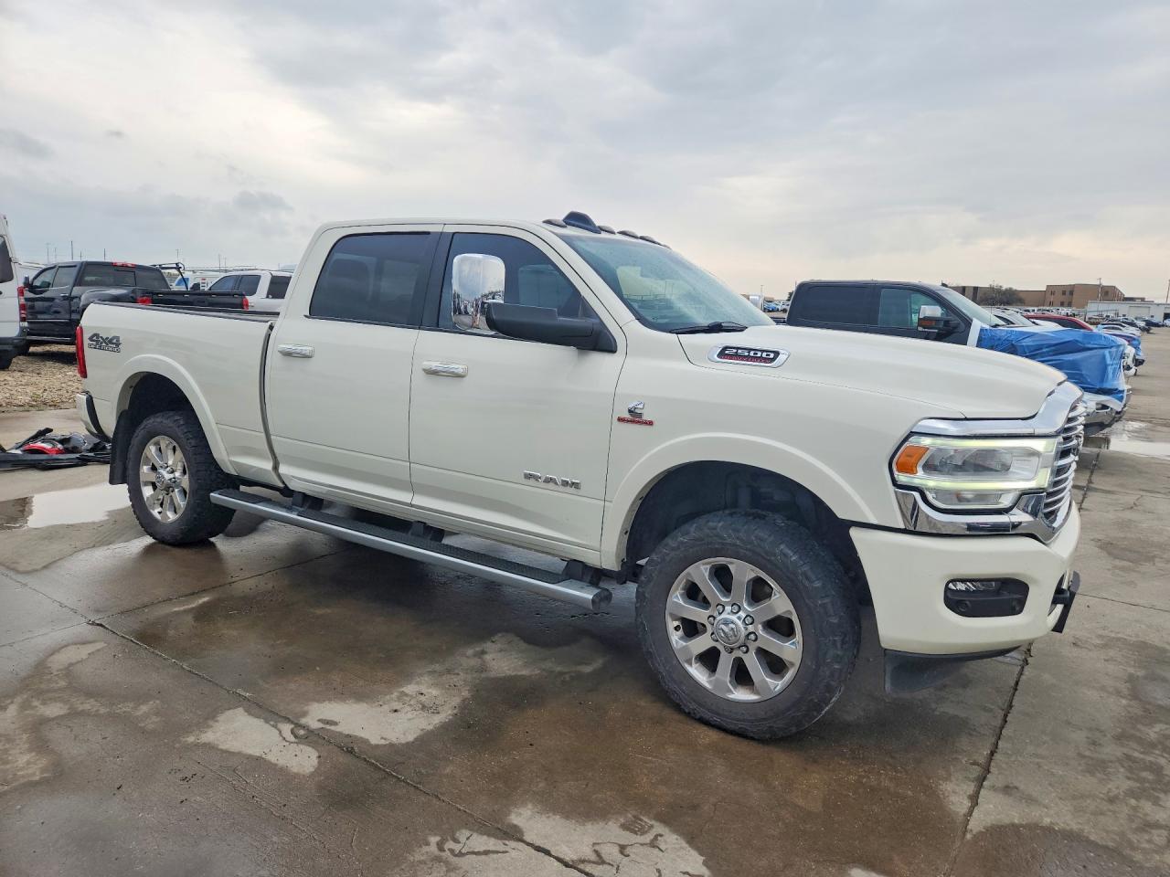 2022 Ram 2500 Laramie - Фото 4