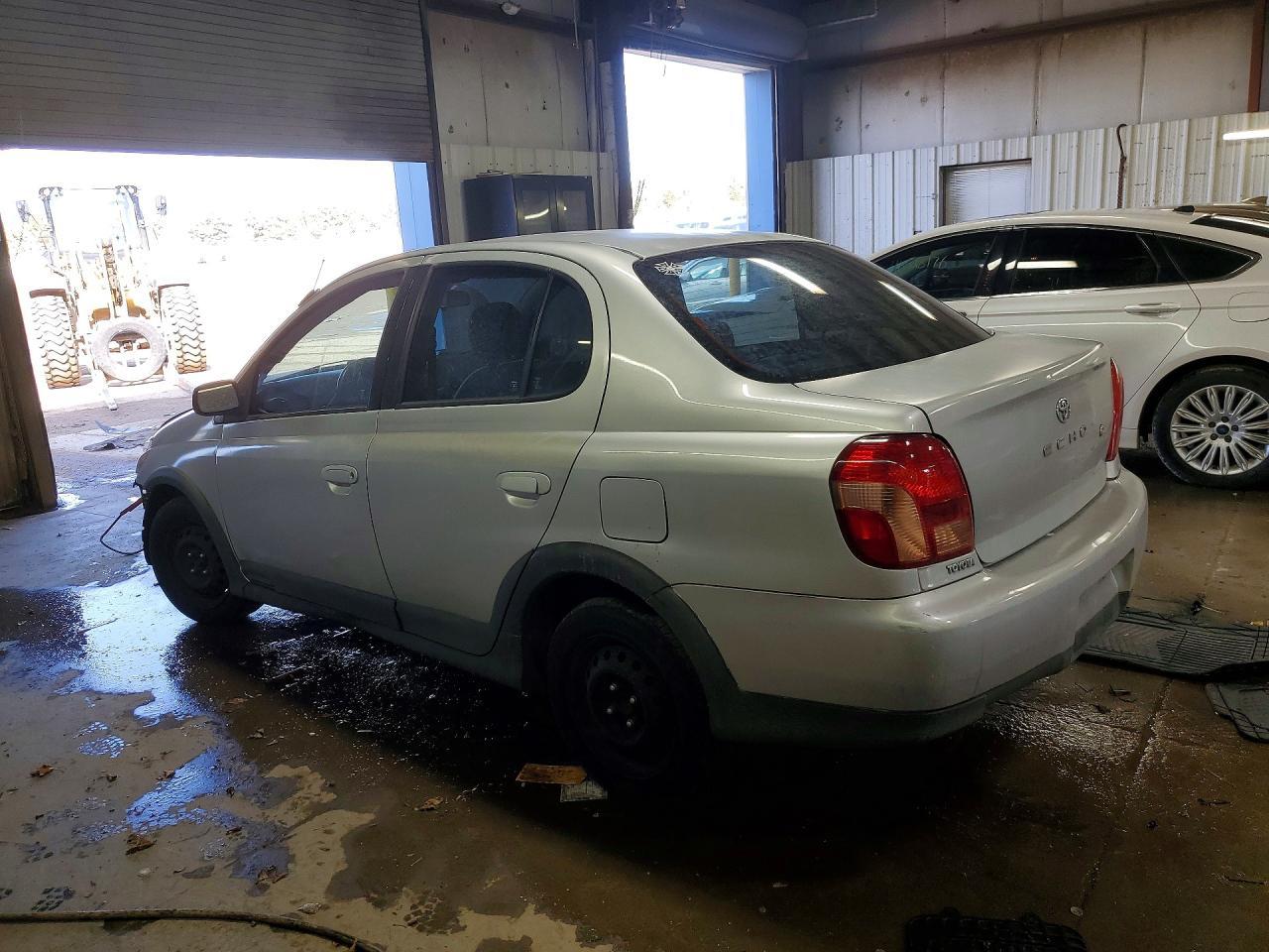 2001 Toyota Echo Base - Фото 2