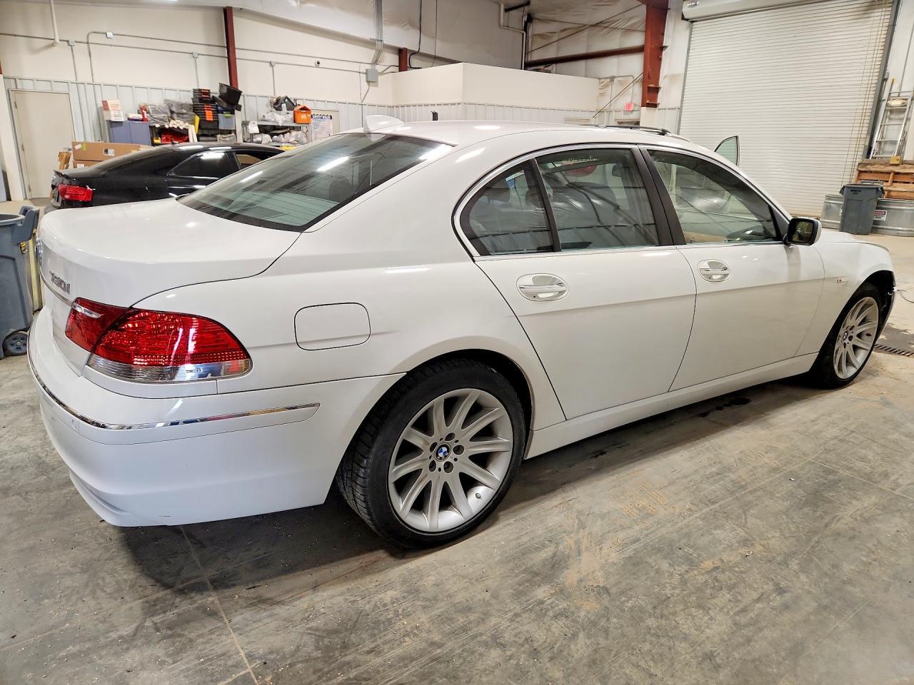2006 BMW 750 I - Image 3