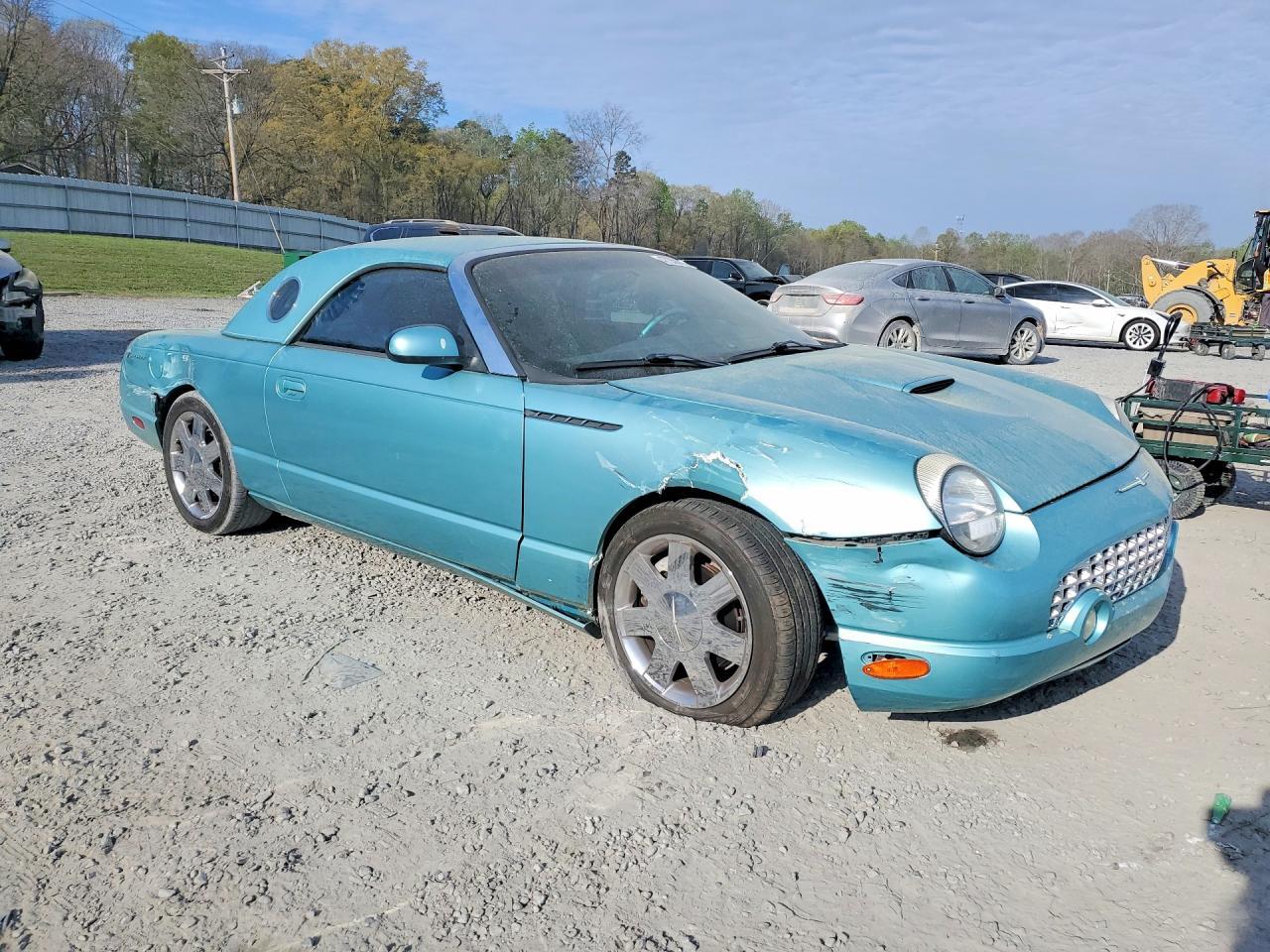2002 Ford Thunderbird - Image 4