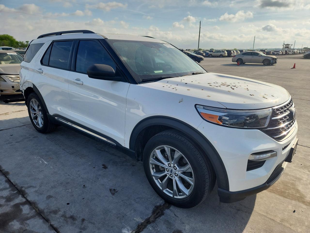 2022 Ford Explorer Xlt - Фото 4