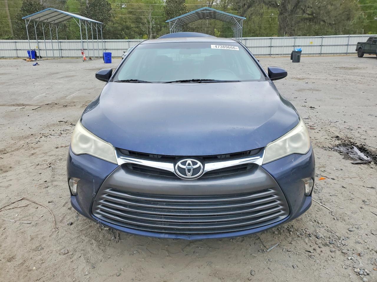 2015 Toyota Camry Le - Фото 5