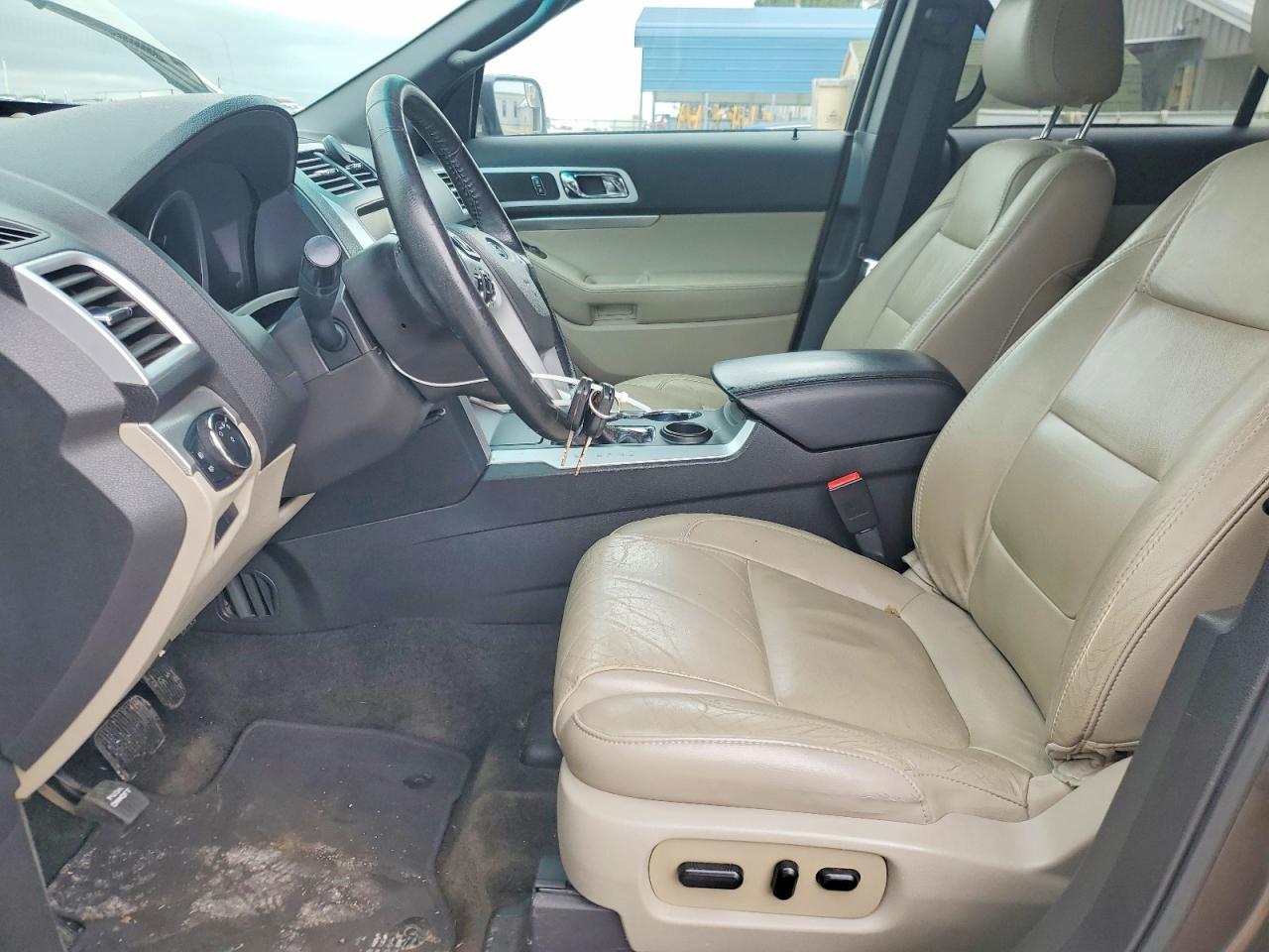 2015 Ford Explorer Xlt - Image 7