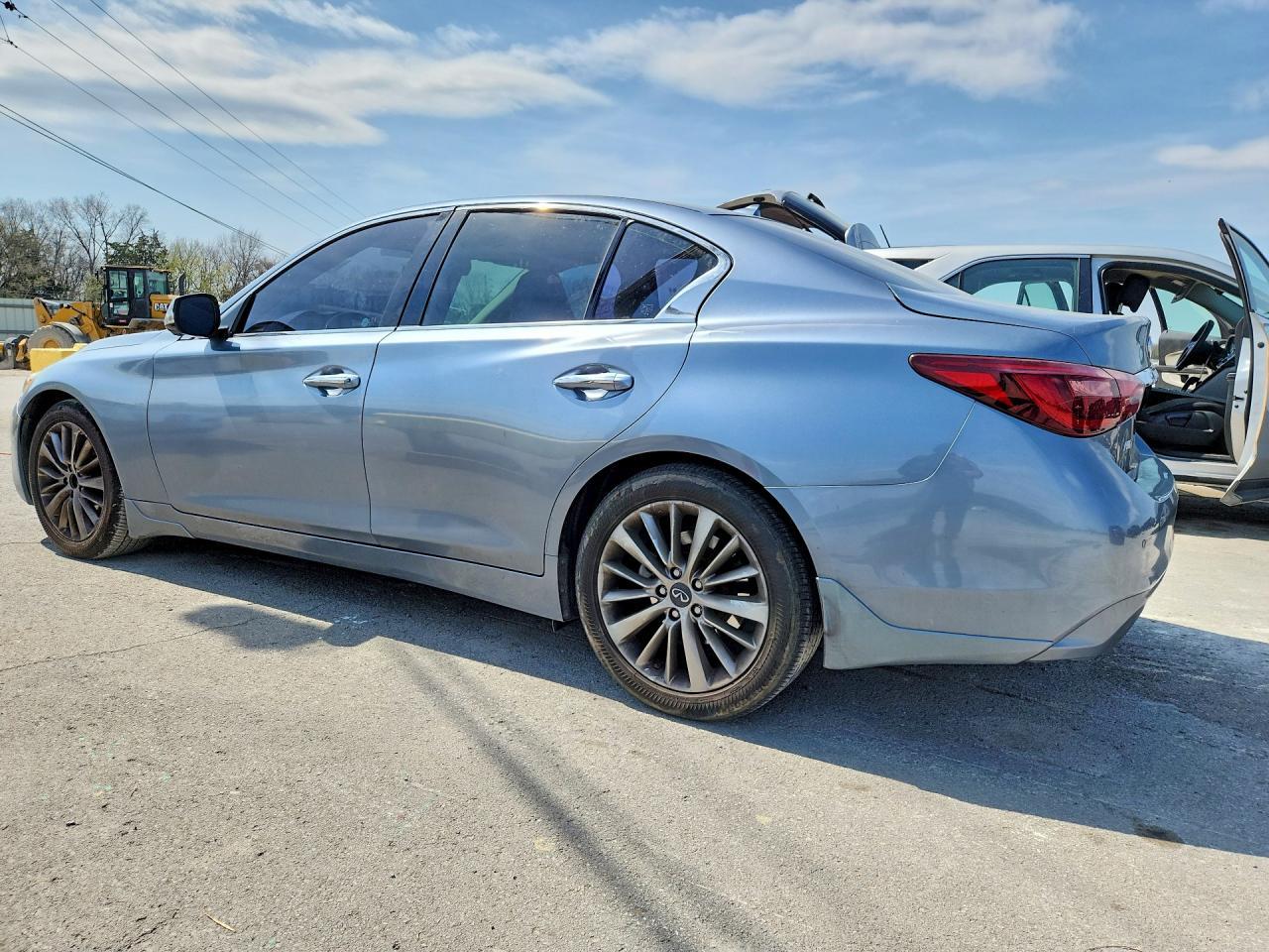 2020 Infiniti Q50 3.0T Luxe - Фото 2