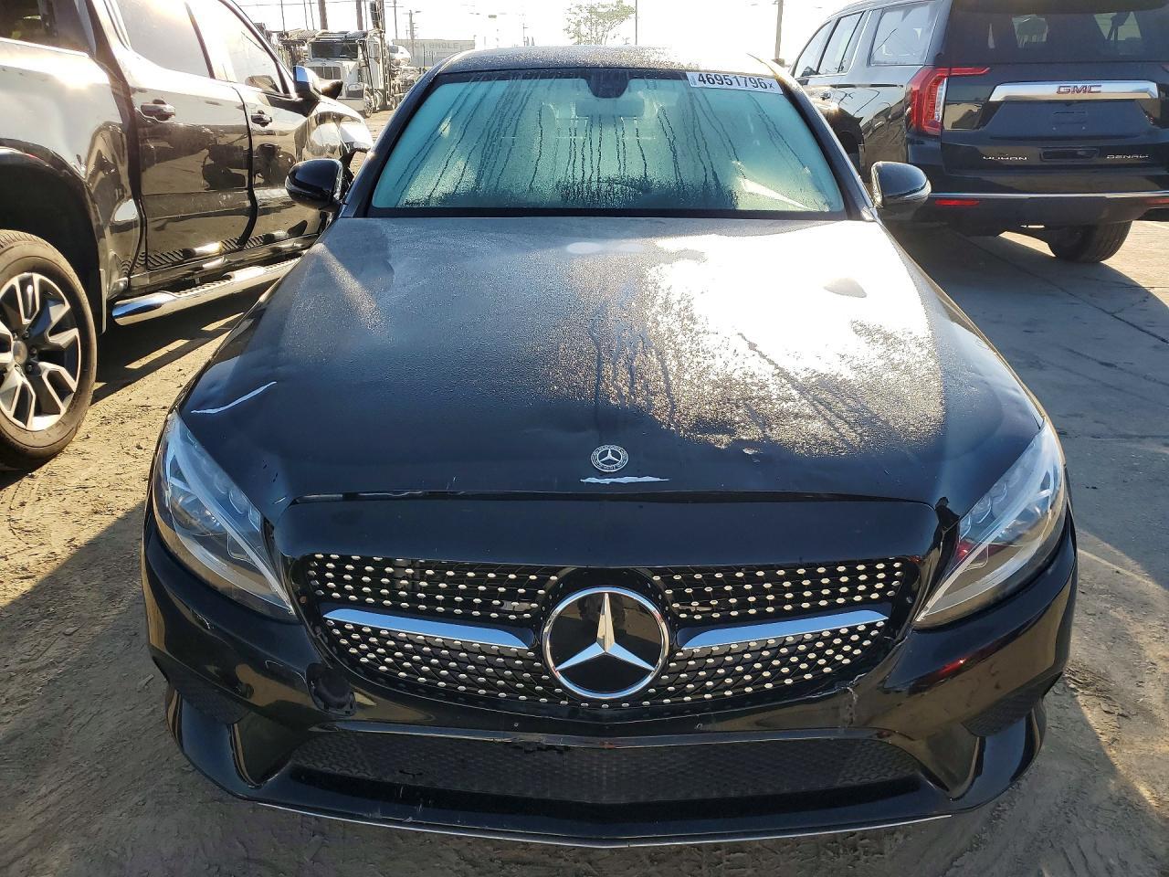 2020 Mercedes-Benz C 300 - Фото 5