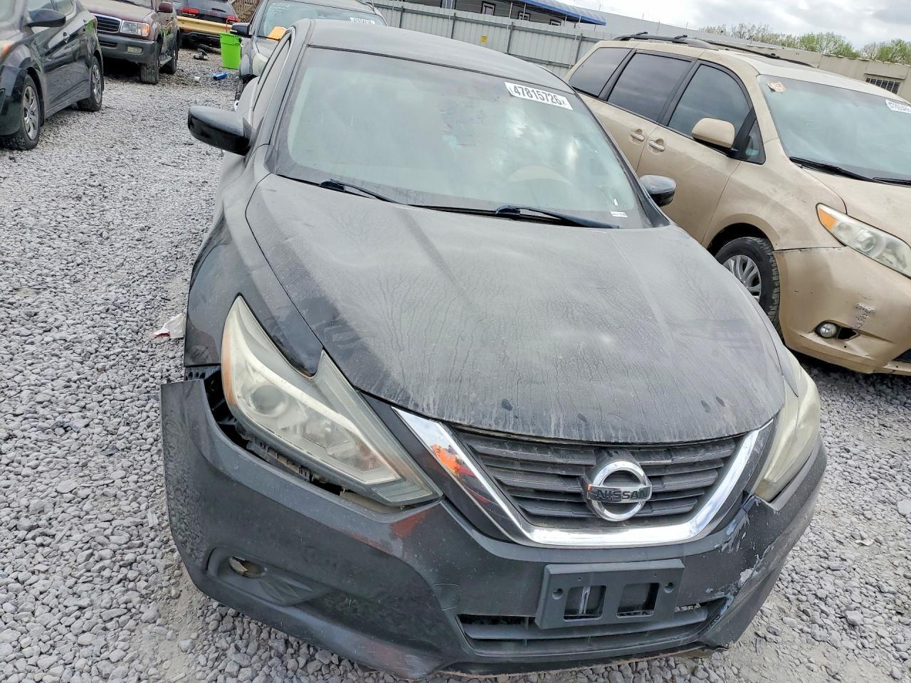2017 Nissan Altima 2.5 Sv - Image 5
