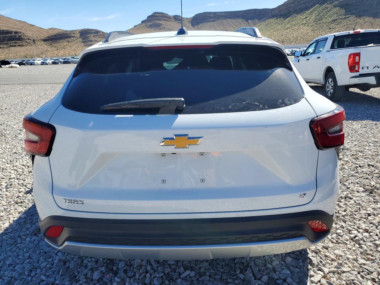 2025 Chevrolet Trax 1Lt - Фото 6