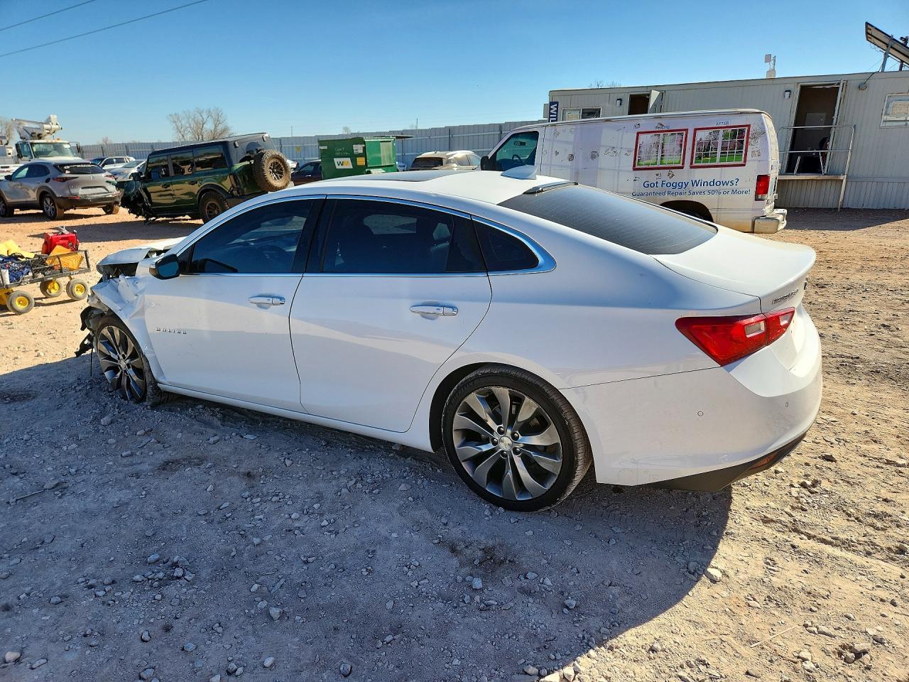 2016 Chevrolet Malibu Premier - Фото 2