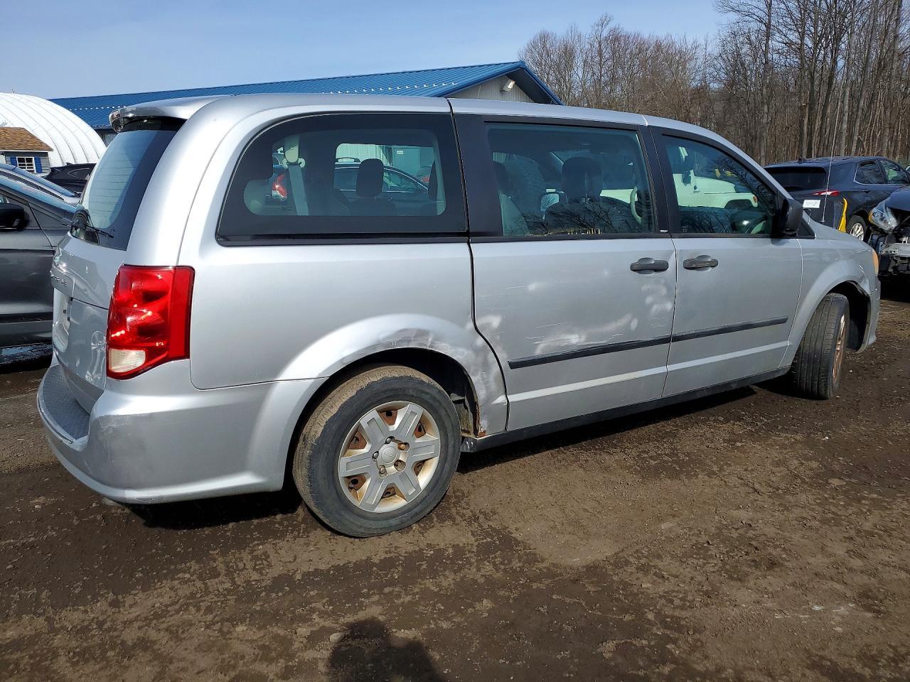 2012 Dodge Grand Caravan Se - Image 3