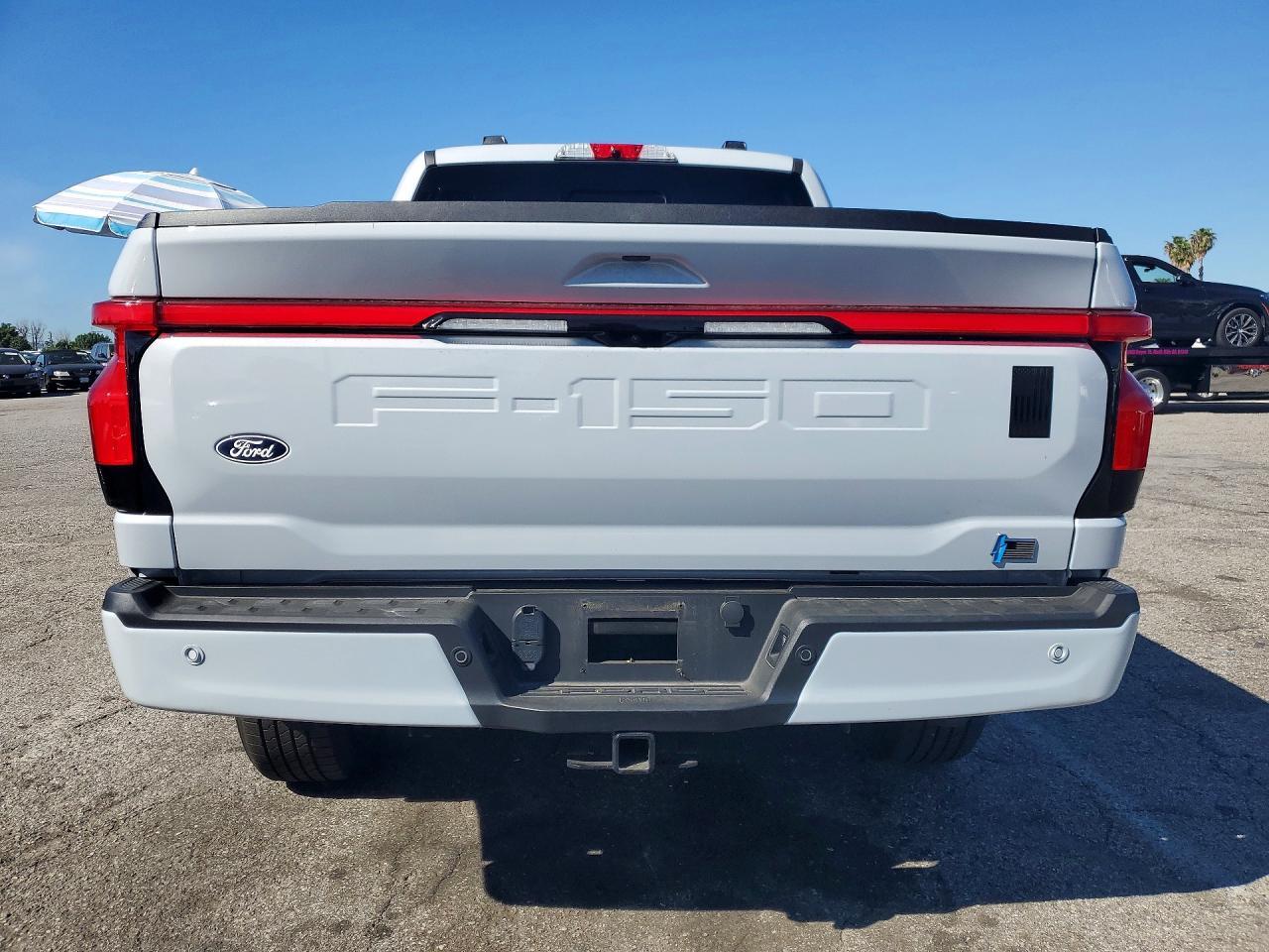 2025 Ford F150 Lightning Lariat - Фото 6