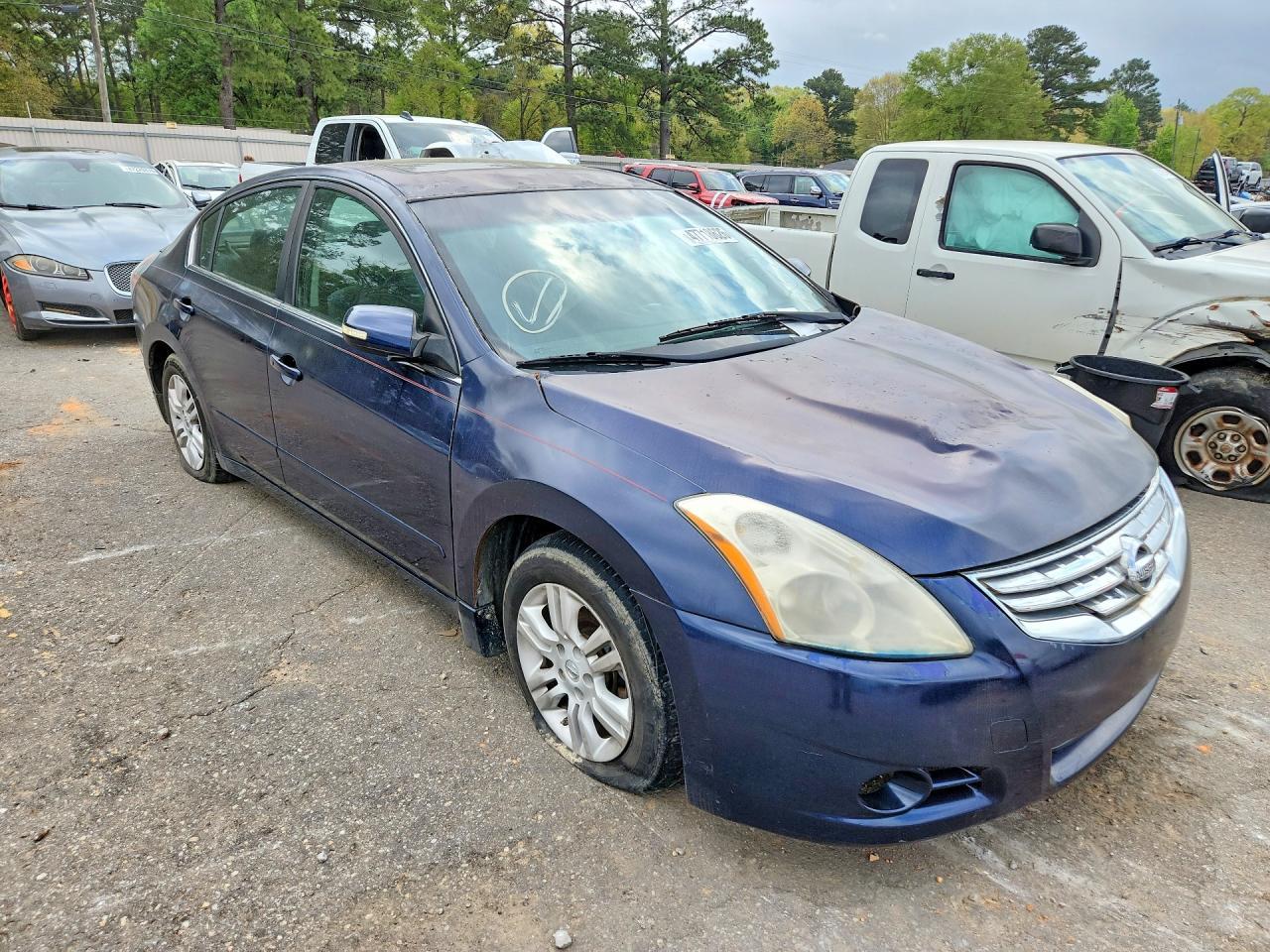 2010 Nissan Altima Base - Фото 4