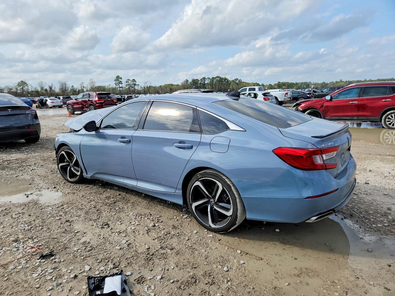 2021 Honda Accord Sport Se - Image 2