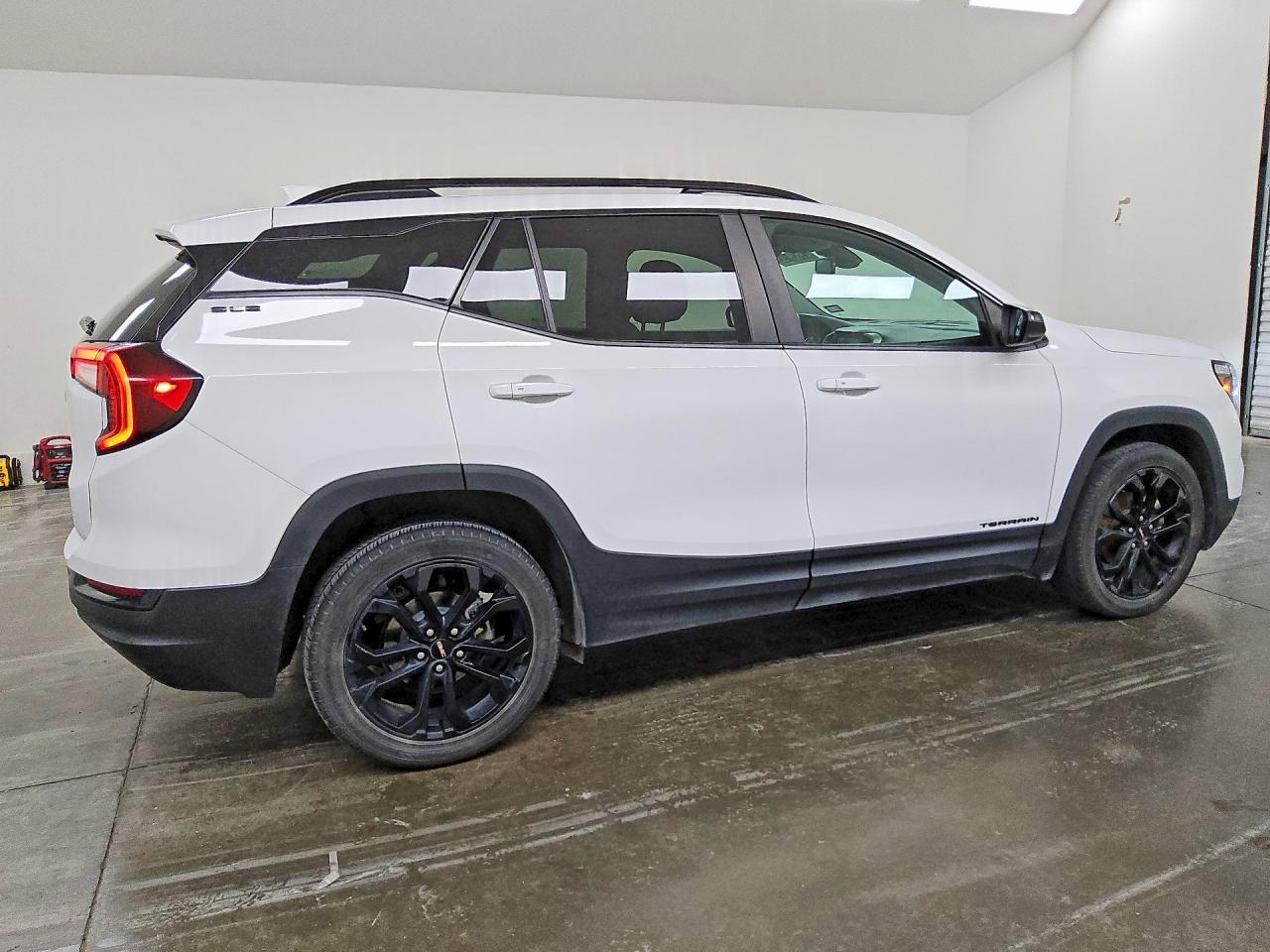 2022 GMC Terrain Sle - Фото 3