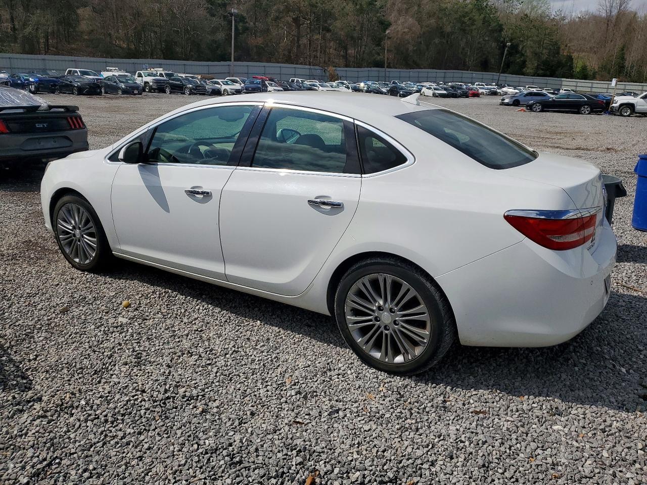 2013 Buick Verano - Фото 2
