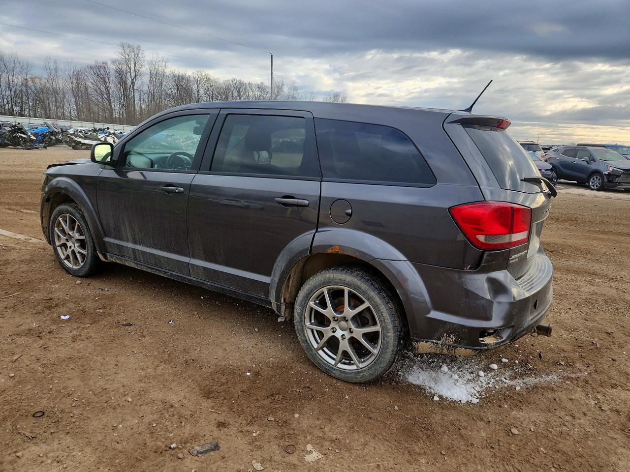 2015 Dodge Journey R - Image 2