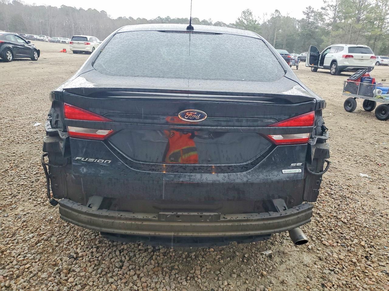 2017 Ford Fusion Se - Фото 6