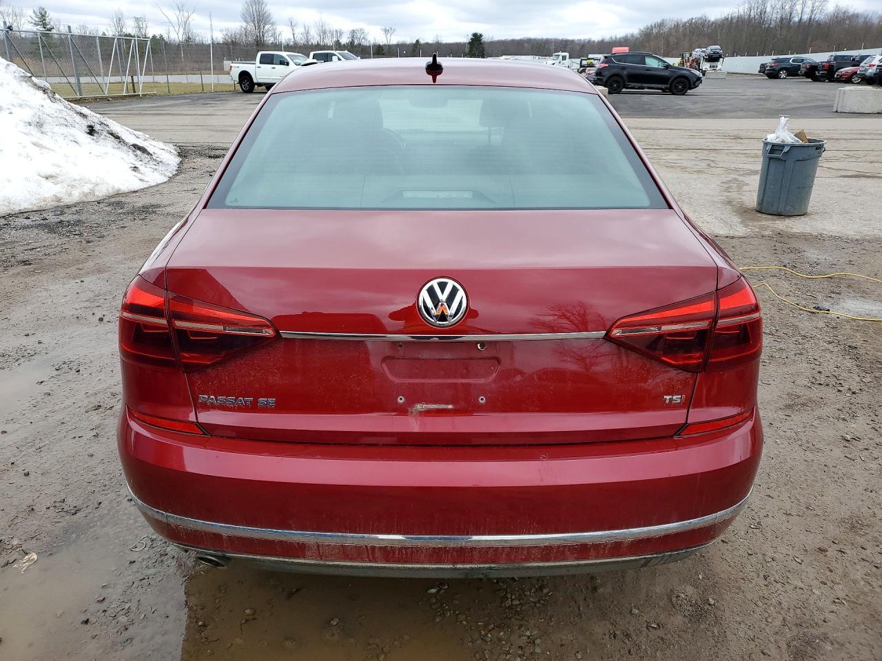 2018 Volkswagen Passat Se - Фото 6