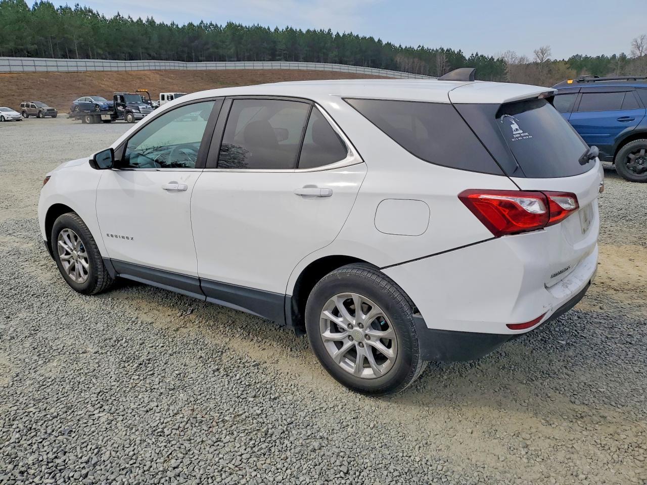 2021 Chevrolet Equinox Lt - Фото 2